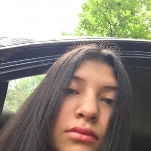 Meet your Posher, Neri